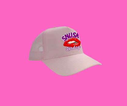 SNUSKLÖRDAG TRUCKER KEPS PINK